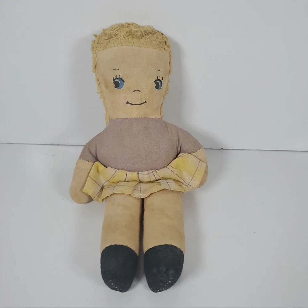 Vintage Primitive Style Folk Art Cloth Rag Doll